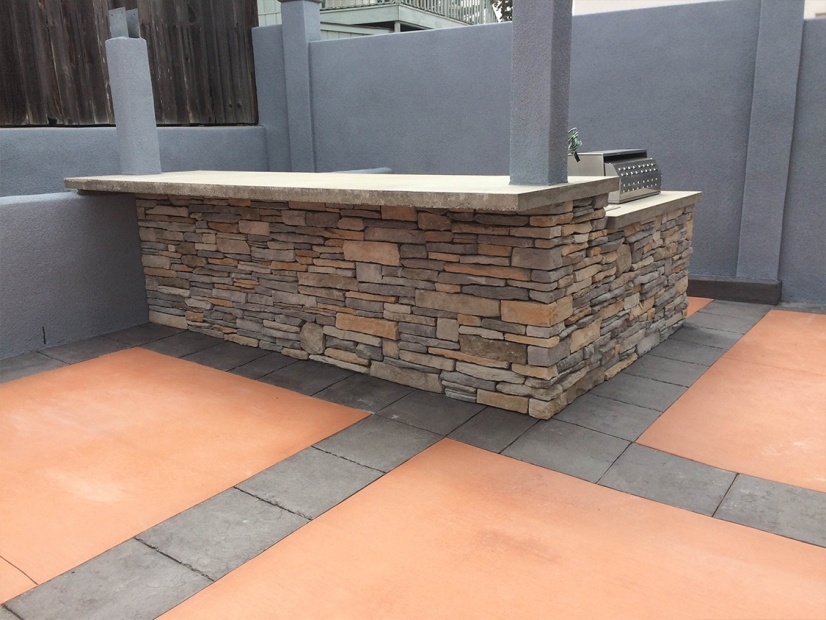 Outdoor Kitchen 3